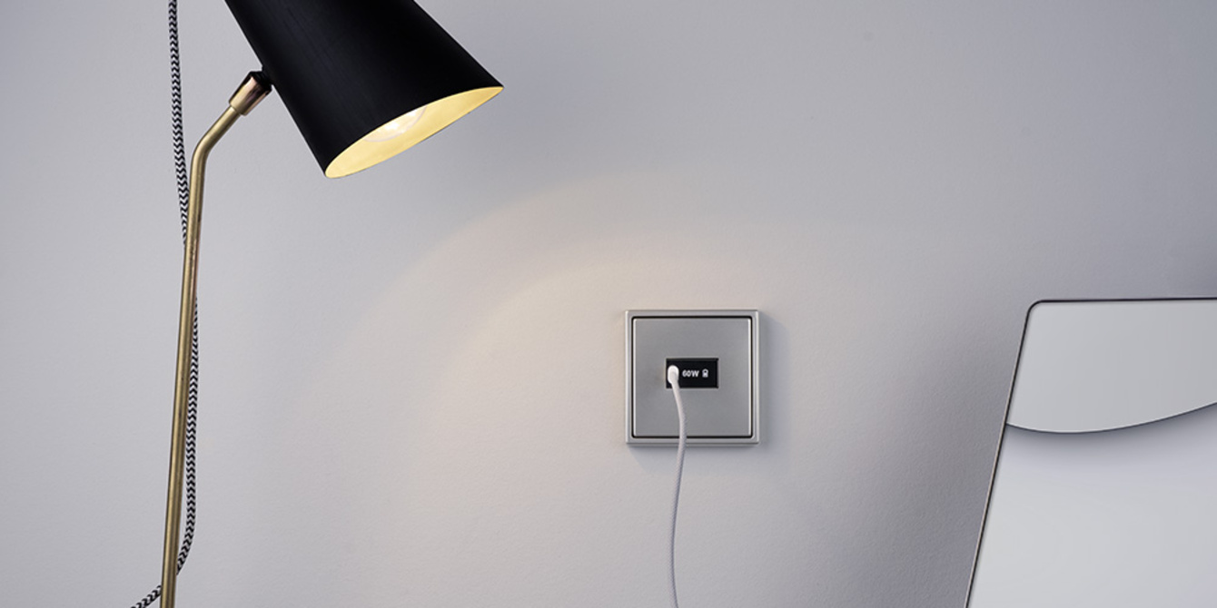 Ladegerät USB PD 60 bei Elektrotechnik Steinmetz GmbH in Ilmtal-Weinstraße OT Denstedt